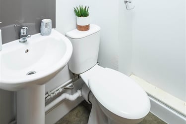 1 bed studio, Daulby Street, Low Hill, Liverpool, L35NT - Image 13